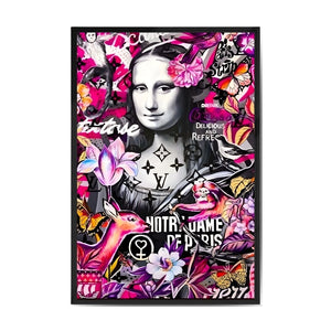 "THE BEAUTY MONA"