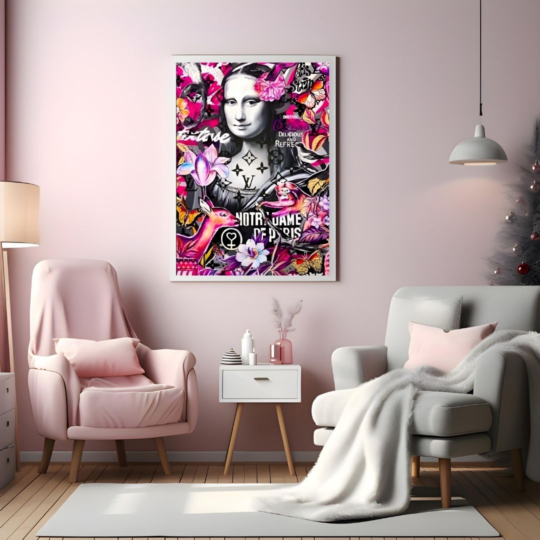 "THE BEAUTY MONA"