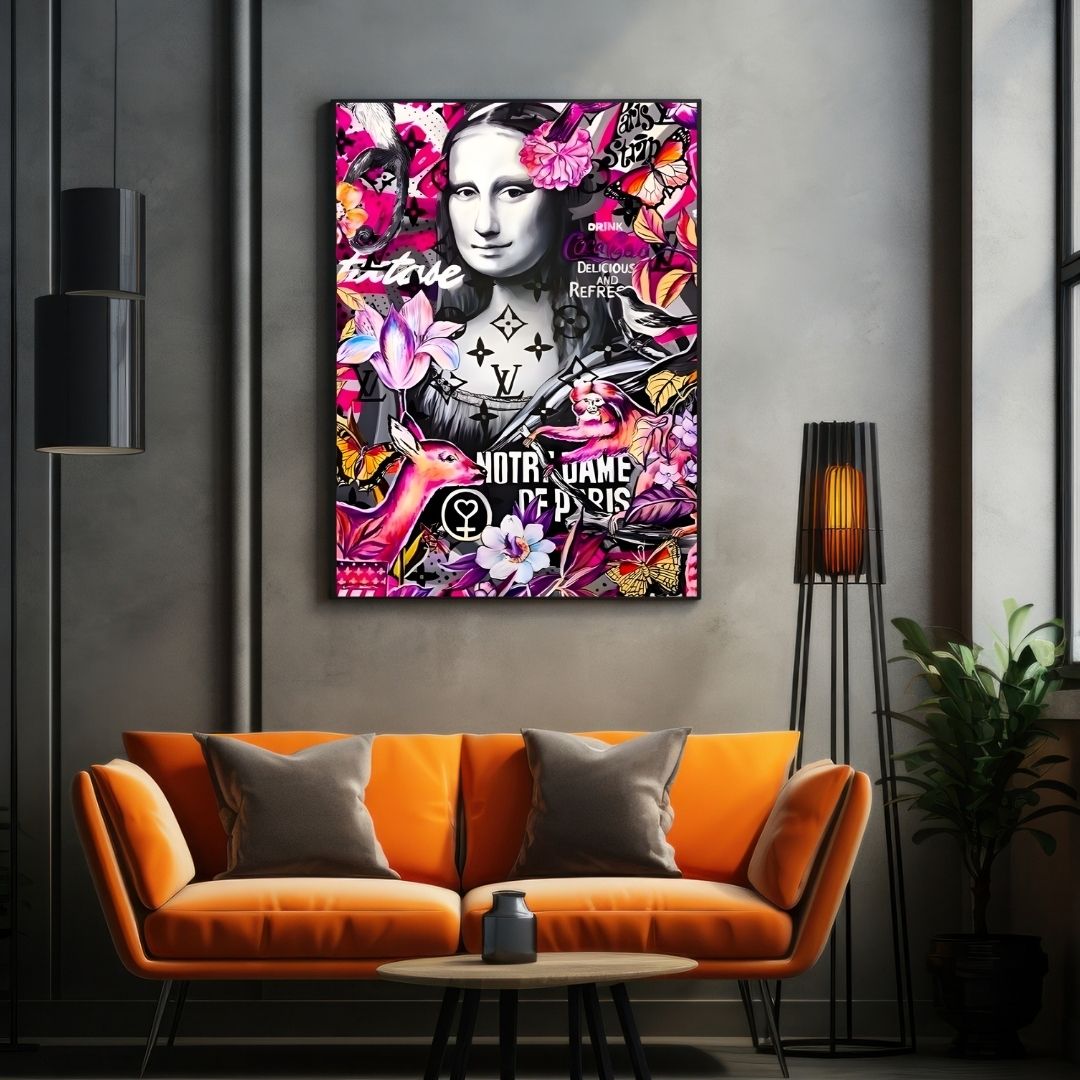 "THE BEAUTY MONA"