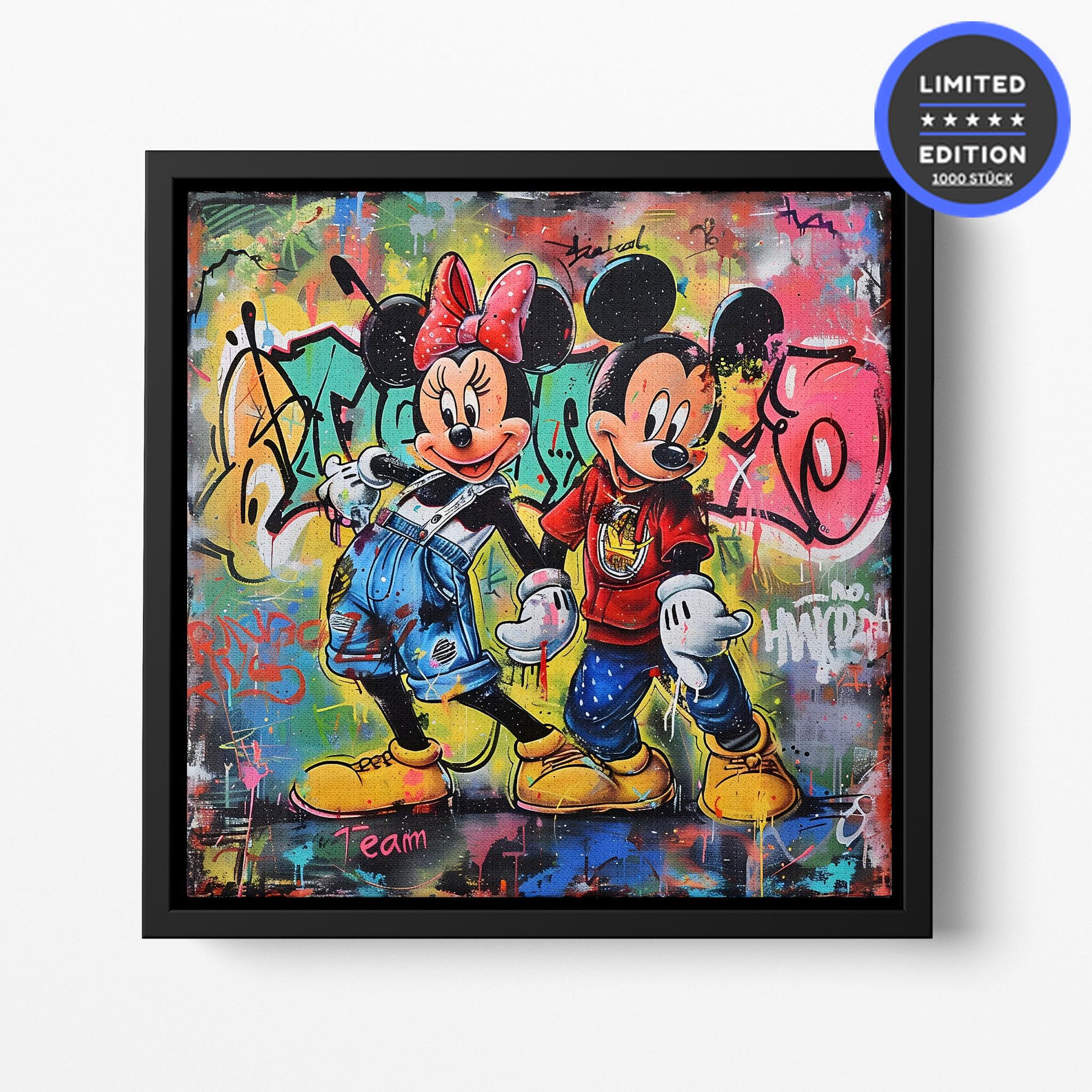 "DREAM TEAM MICKEY"