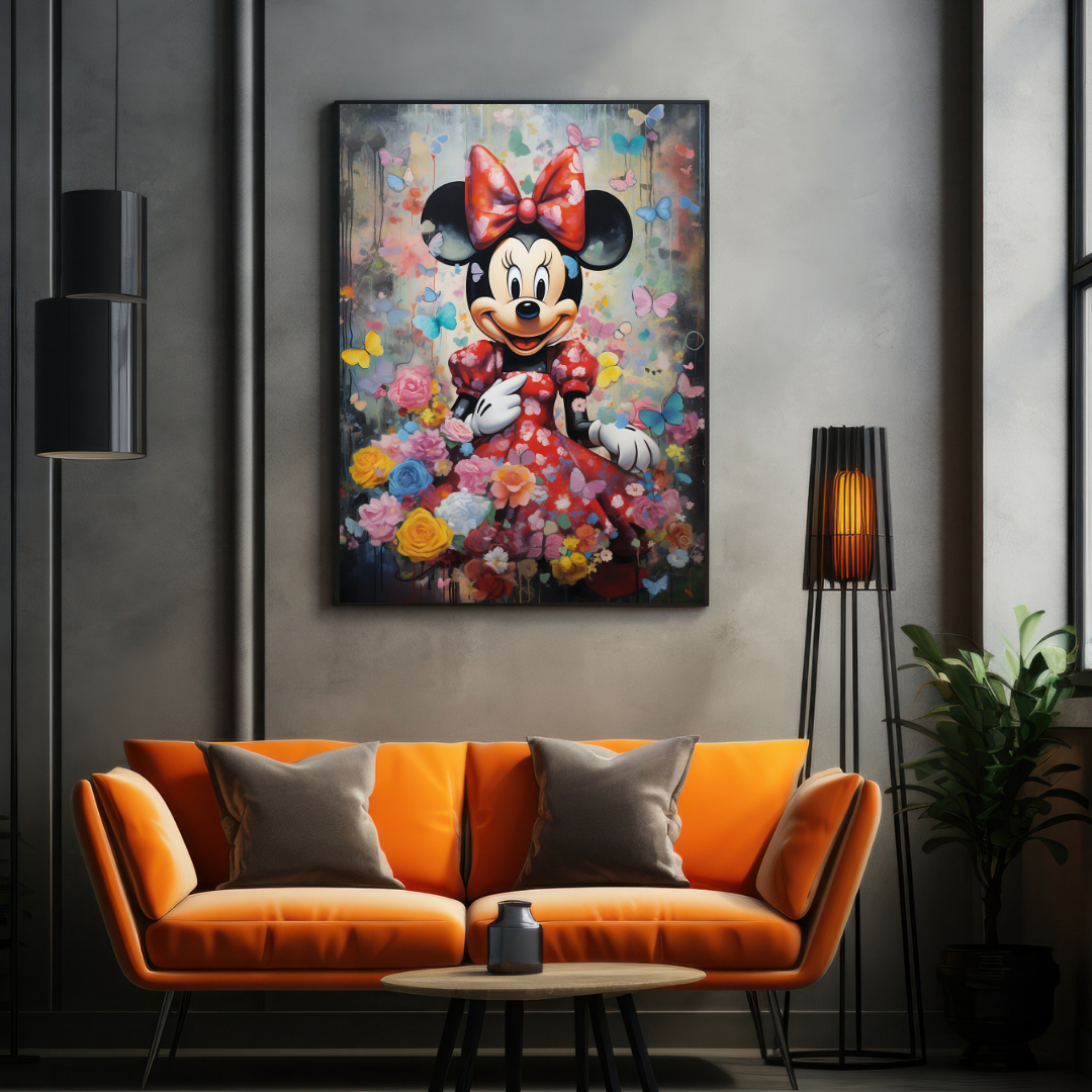 "MINNIE MOUSE"